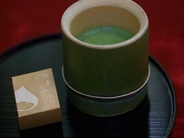 作業の途中では、竹の器でお抹茶でほっと一休み♪(画像はイメージ)