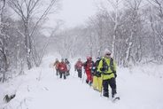 ②「スノーシュー」で満喫するNASUの杜散歩♪ インタープリターと一緒だから安全に楽しく「白銀の世界」を満喫♪(画像はイメージ)